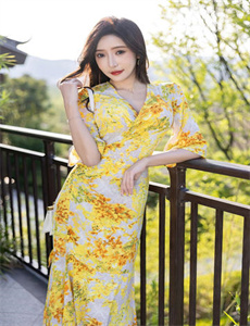 欧美1区2区3区/乌兰图雅B肥不