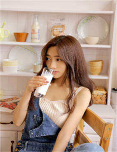 最近中文字幕的在线MV,乳色吐息樱花完整版