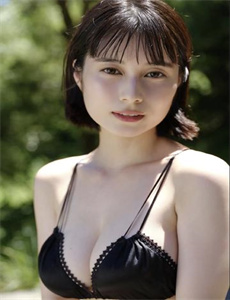 龙泽优奈-天天向上导演